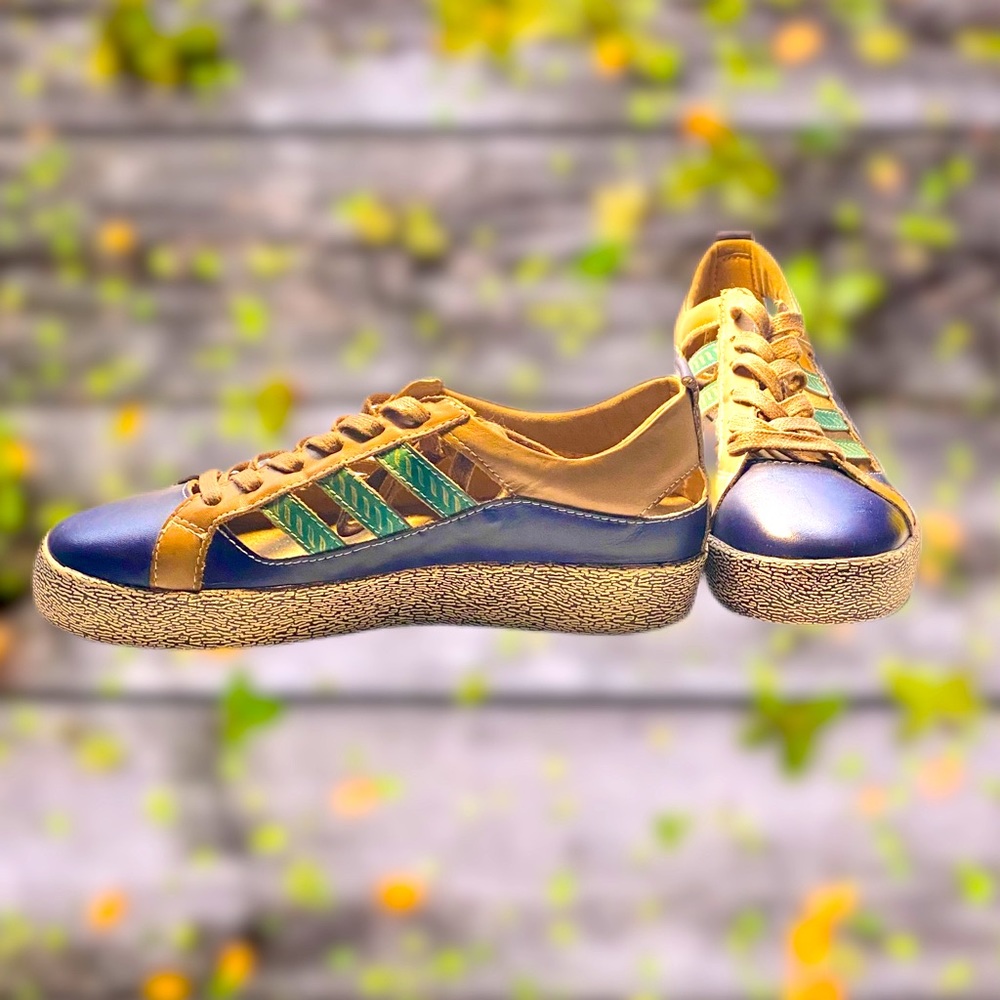 L'artiste by Spring Step Porscha sandal sneakers